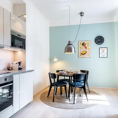 Cozy Near The Old Town Square פראג