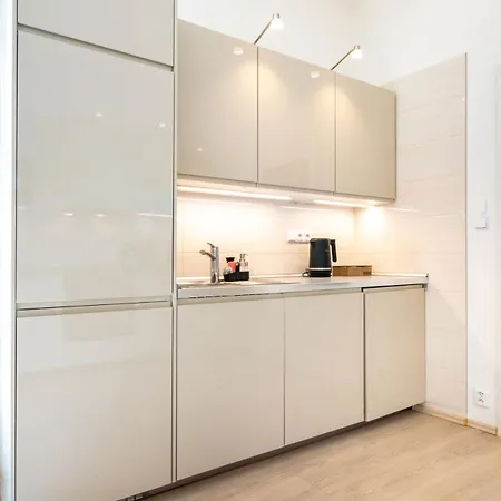 דירה Cozy Near The Old Town Square *
